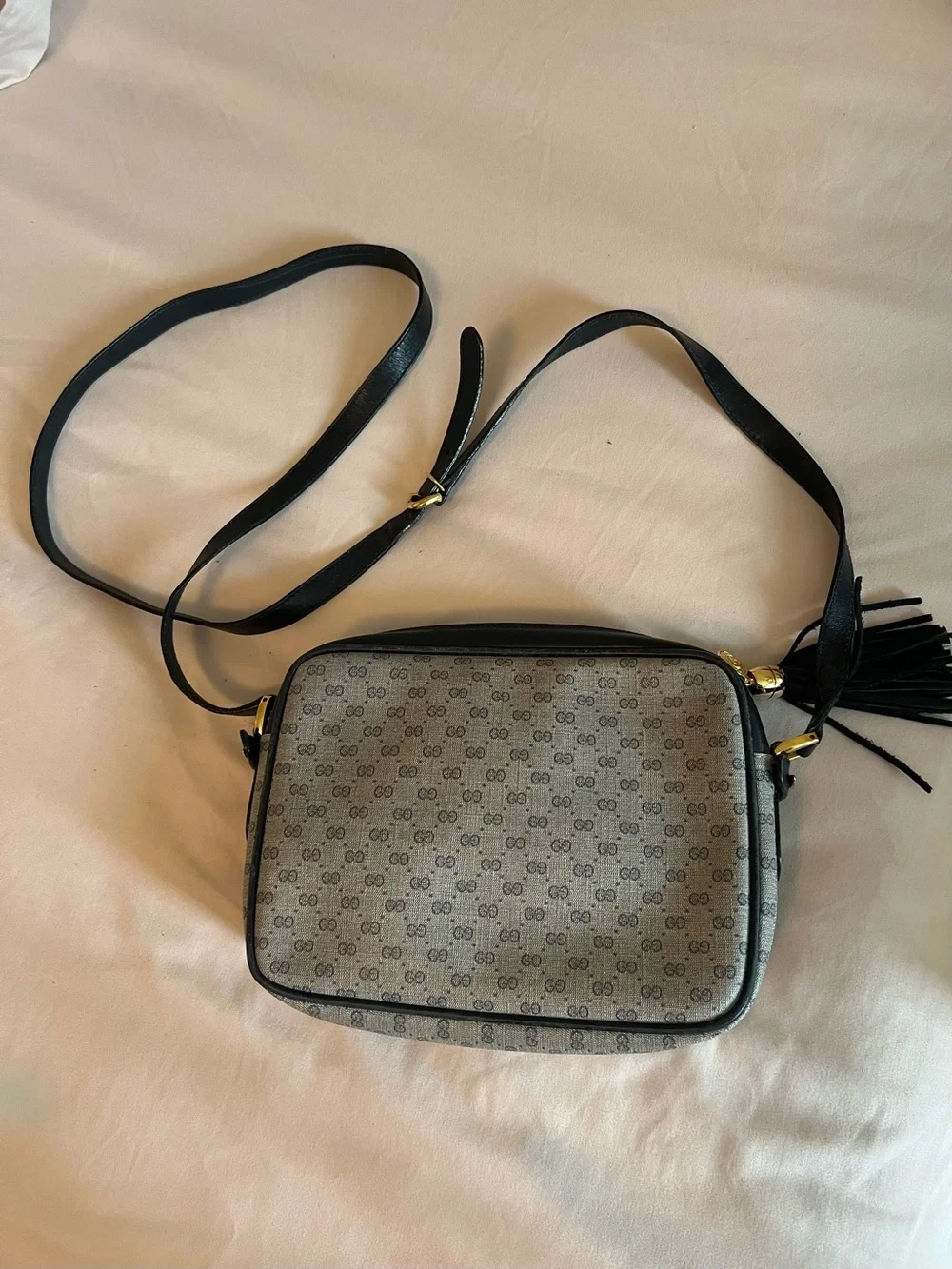 Gucci Micro GG Supreme Shoulder bag Vintage 1980s - Picture 2 of 5